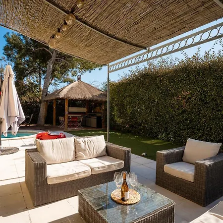 Holiday home Avec Piscine Sur Le Golf Beziers