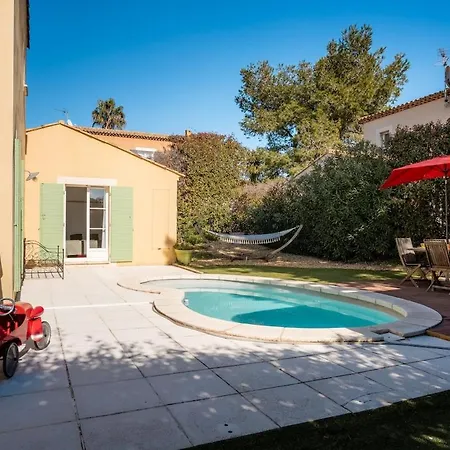 Avec Piscine Sur Le Golf * Beziers