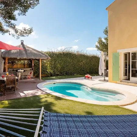 Avec Piscine Sur Le Golf Holiday home