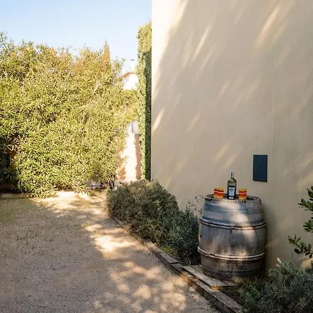 Holiday home Avec Piscine Sur Le Golf